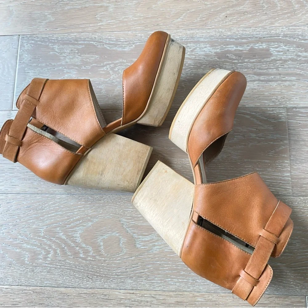 FORTRESS OF INCA Tan Leather cut out booties sz 8.5-9 wooden platform heel